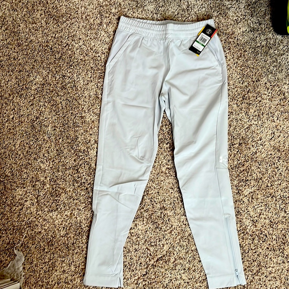 New with tags Under Armour pants size youth large